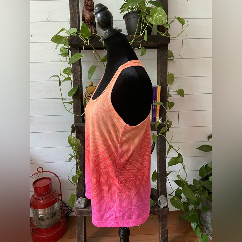 Xersion: Muscle Tank Top - Picture 11 of 14